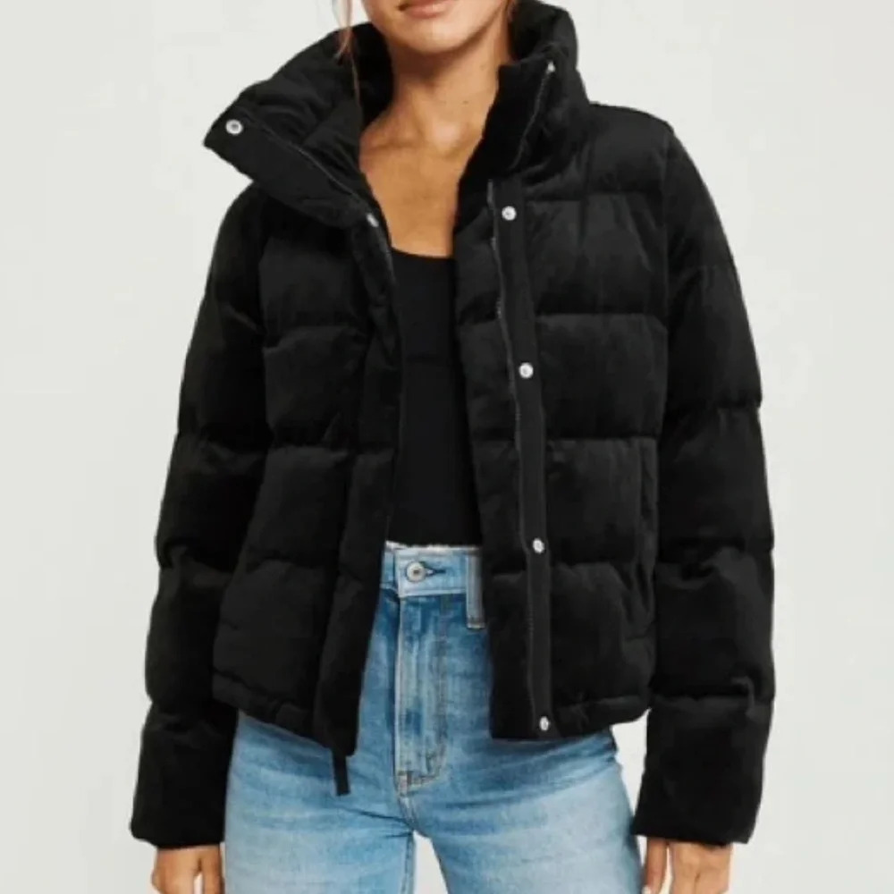 Abercrombie & Fitch Black Quilted Puffer Jacket